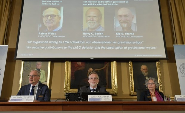 Nobel z fizyki dla trzech naukowców za fale grawitacyjne