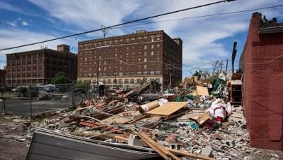 Noc grozy w USA. Tornada sieją spustoszenie i śmierć