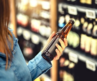 Nocna prohibicja w całej Warszawie. Radni chcą zakazu sprzedaży alkoholu