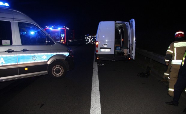 Nocna tragedia. Zmieniali koło, obaj zginęli