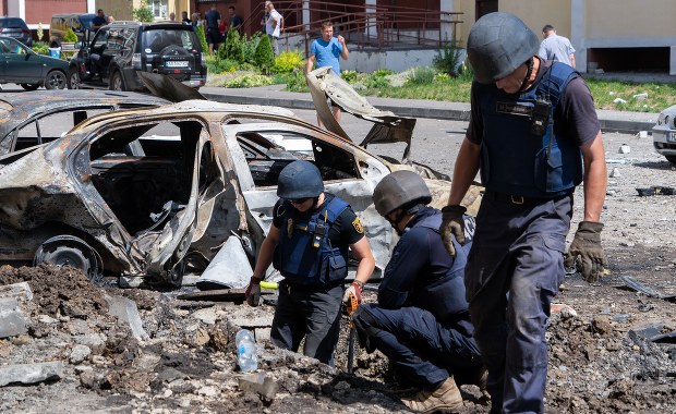 Nocne ćwiczenia białoruskich sił. "Element wciągnięcia w wojnę" 