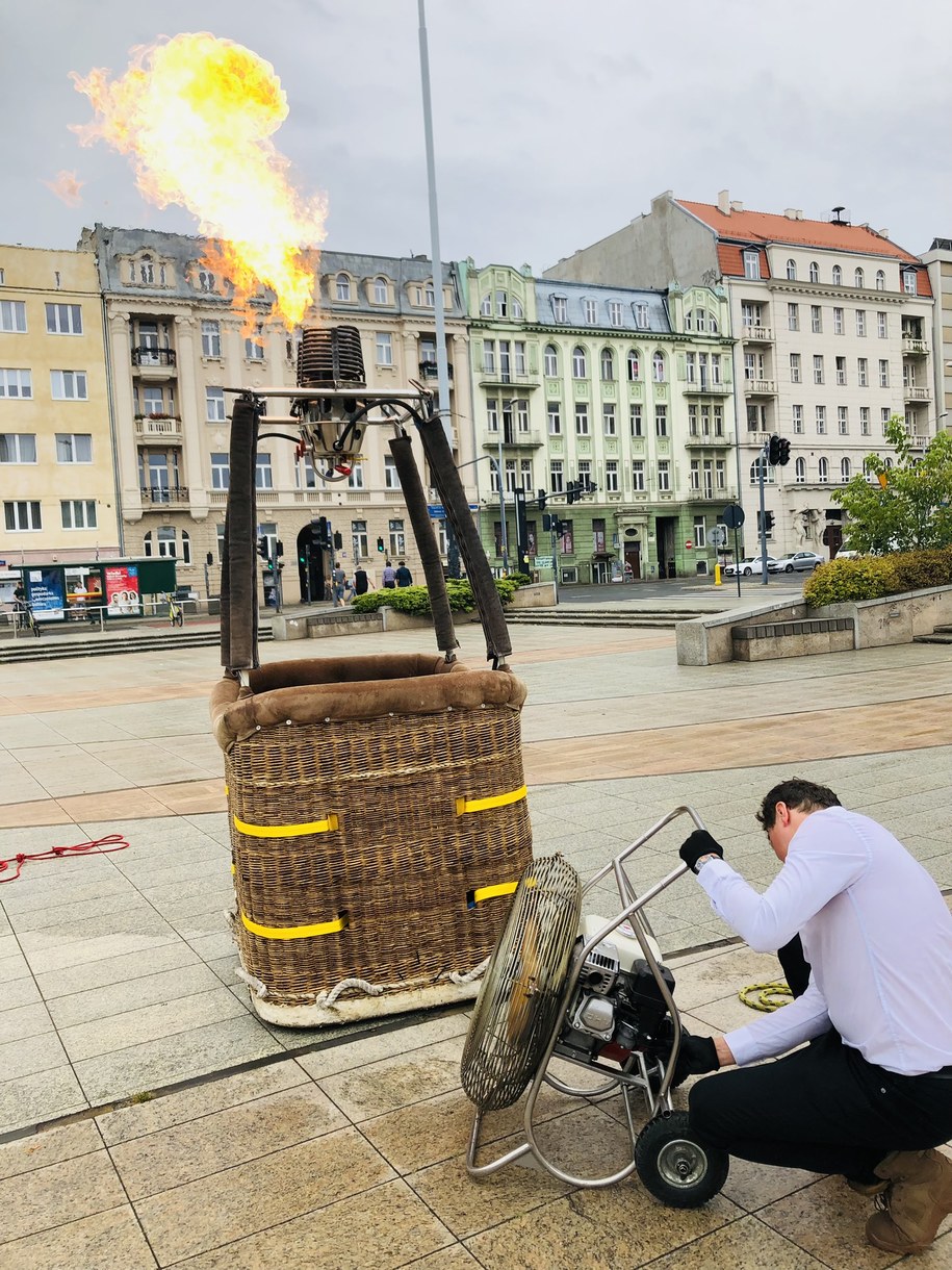 Nocny pokaz ognia dadzą załogi balonowe w sobotni wieczór /Agnieszka Wyderka /RMF FM