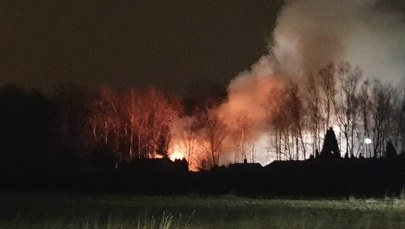 Nocny pożar w Łaziskach. Składowisko było nielegalne?