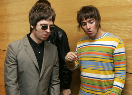 Noel i Liam Gallagherowie (Oasis) /arch. AFP