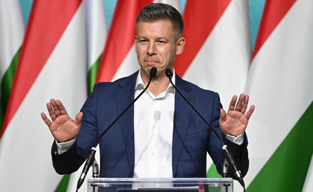 Nokaut w sondażach. Opozycja na Węgrzech idzie po większość konstytucyjną