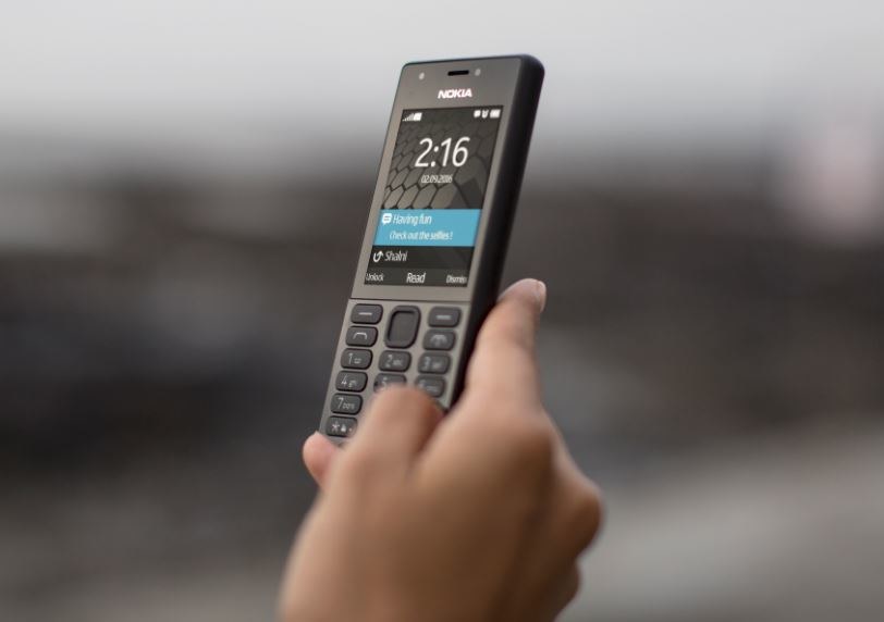 Nokia 216 to prosty, klasyczny telefon /materiały prasowe