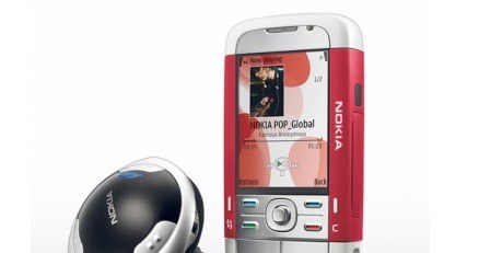 Nokia 5700 XpressMusic /materiały prasowe