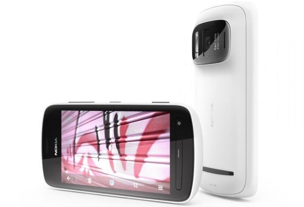 Nokia 808 PureView - Symbian z aparatem 41 Mpix /materiały prasowe
