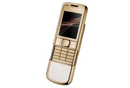 Nokia 8800 Gold Arte  - warta 5 590 zł /materiały prasowe