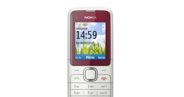 Nokia C1-01 - jeden z telefonów oferowanych przez T-Mobile Polska /materiały prasowe