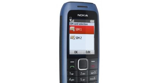 Nokia C1 - pierwszy telefon z Finlandii, który ma wejście na dwie karty SIM /materiały prasowe