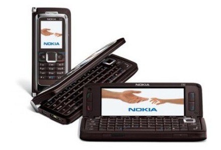 Nokia E90 /materiały prasowe