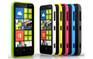 Nokia Lumia 620 - nowy i bardzo kolorowy smartfon z Windows Phone 8
