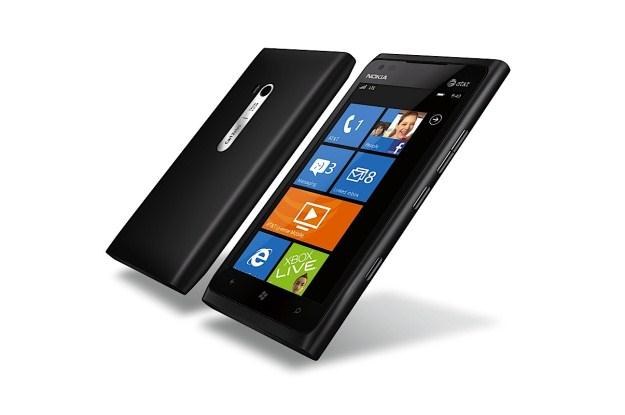Nokia Lumia 900 nie dla Europejczyków? /materiały prasowe