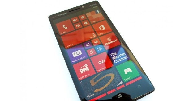 Nokia Lumia 929       Fot. Windows Phone Central /materiały prasowe