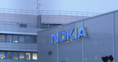 Nokia zamierza zwolnić ze swych zakładów na całym świecie około 1700 ludzi /AFP