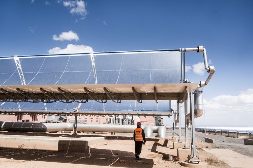 Noor Ouarzazate w Maroku to największa termalna elektrownia słoneczna na świecie /AFP