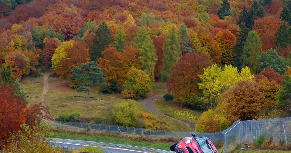 Nordschleife na dwóch kołach... /Informacja prasowa