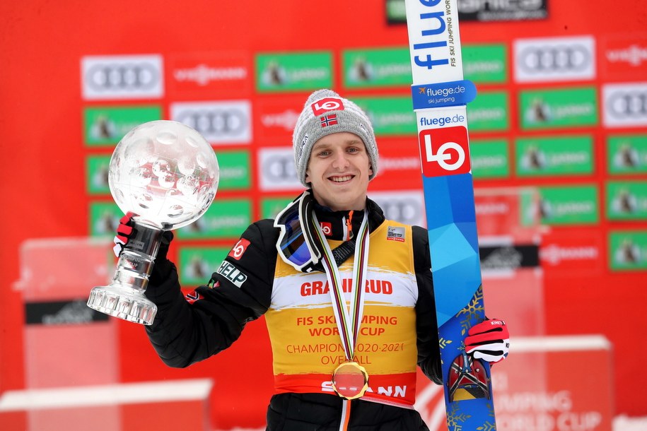 Norweg Halvor Egner Granerud z Kryształową Kulą /Grzegorz Momot /PAP