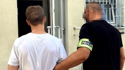 Nosiła pieniądze, bojąc się zostawić je w domu. Okradziono ją w kościele