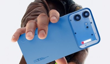 Nothing Phone 4b debiutuje w Polsce. Znamy ceny i są też nowe słuchawki