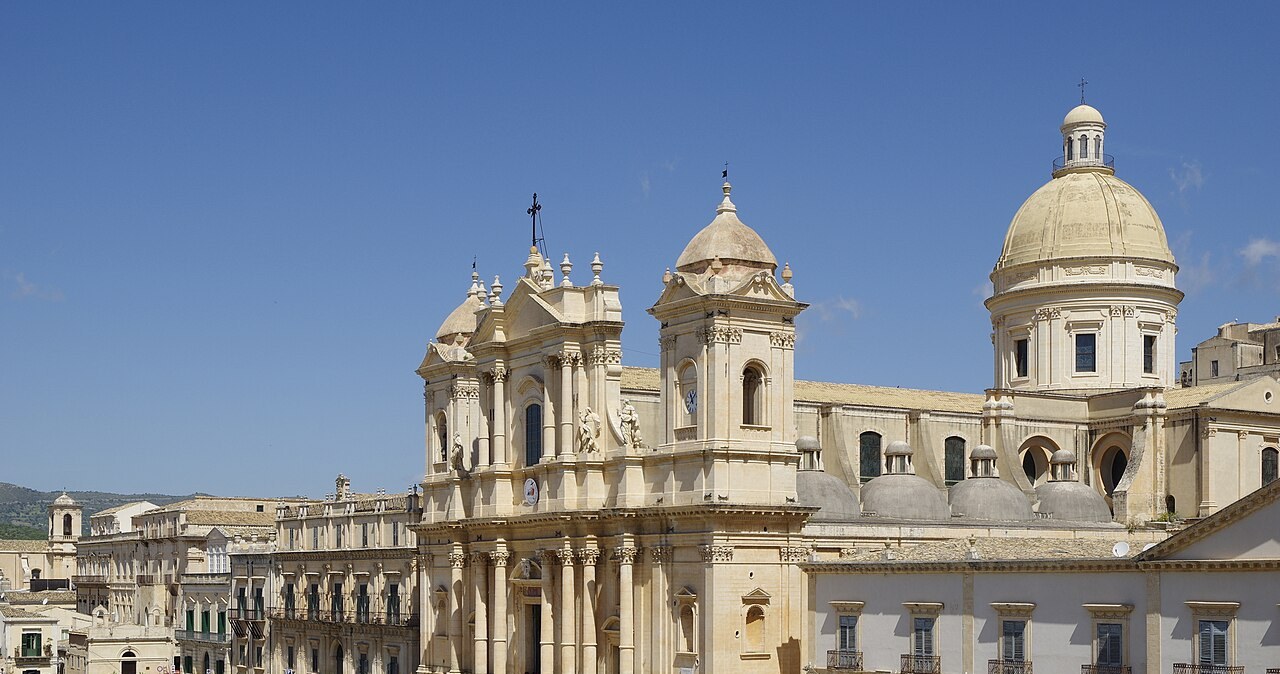 Ното - італійське місто з вражаючою архітектурою /Domena publiczna