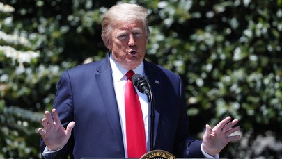 Notowania Trumpa spadają. Amerykanie uważają, że nie podszedł poważnie do kryzysu