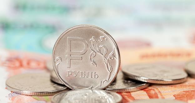 Notuje się duże wahania kursu rosyjskiego rubla wobec euro i dolara /&copy;123RF/PICSEL