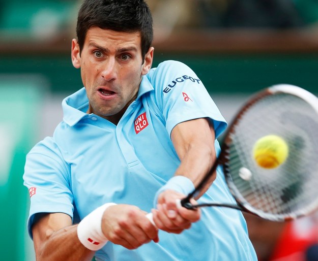 Novak Djokovic pokonał Portugalczyka Joao Sousę 6:1, 6:2, 6:4 /IAN LANGSDON /PAP/EPA