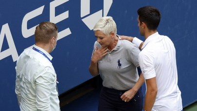 Novak Djoković uderzył sędzię piłką. Jest oświadczenie tenisisty 