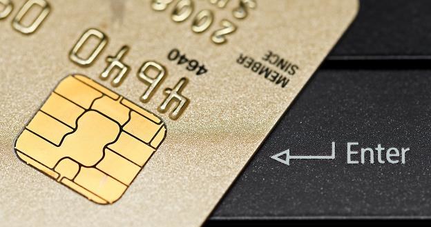 Nowa formuła płacenia za zakupy internetowe... /&copy;123RF/PICSEL