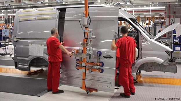 Nowa generacja aut VW Crafter powstaje we Wrześni /fot. DW/A.-M. Pędziwol /Deutsche Welle