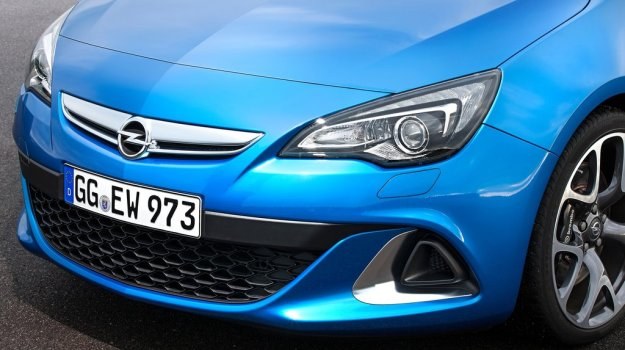 Nowa generacja Opla Astry zadebiutuje w 2015 roku. /Opel