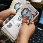 Nowa gwiazda wśród walut? "Azjatycki tygrys" miesza na globalnych rynkach
