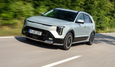 Nowa Kia Niro tylko z jednym silnikiem i dobrą ceną. W Europie go kochają