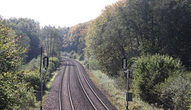 Nowa linia PKP za 140 mln zł. Pociągów nie obsługujemy