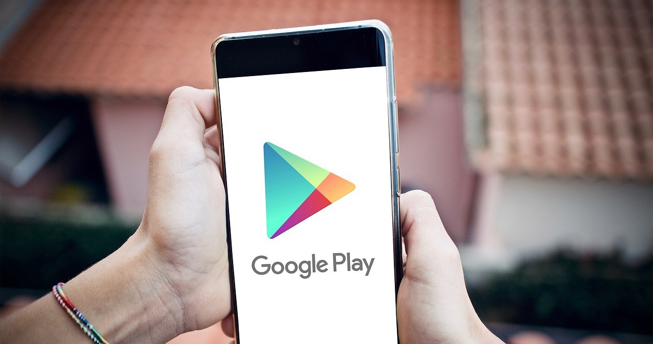 Nowa lista 35 aplikacji, które trzeba usunąć ze smartfonów z Androidem /Pixabay.com