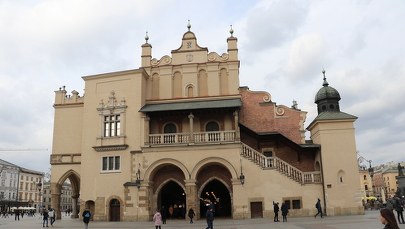 Nowa lista stref z obostrzeniami. Co z Krakowem?