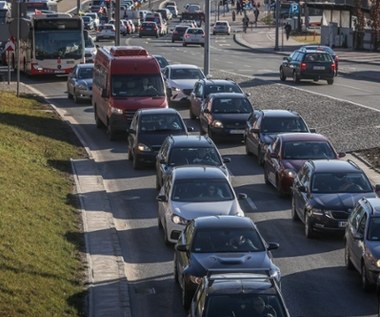 Nowa opłata rejestracyjna uderzy w kierowców? "Nie ma na to zgody" 