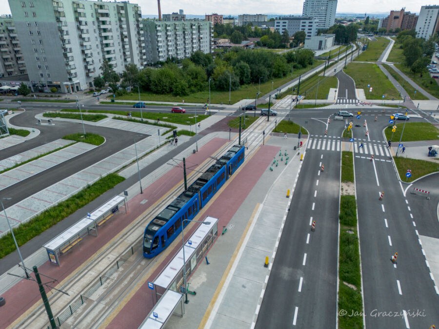 Nowa organizacja ruchu na skrzyżowaniach w związku z tramwajem do Górki Narodowej /krakow.pl /