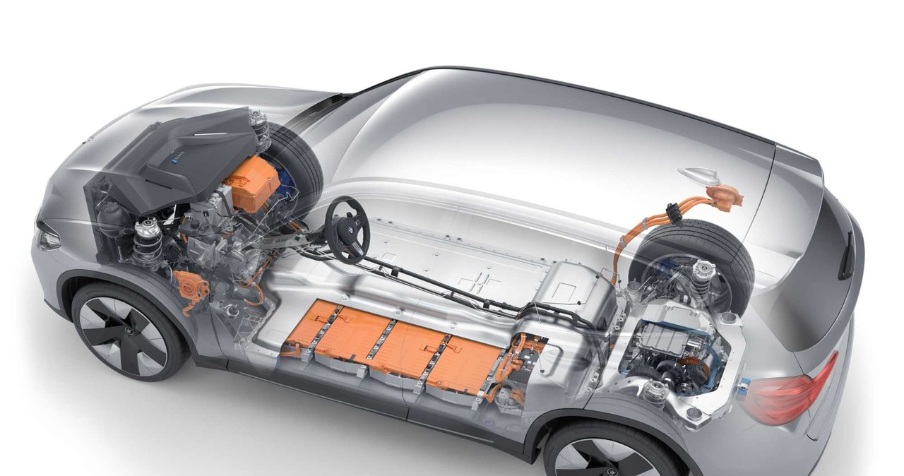 Nowa rodzina elektrycznych modeli BMW ma otrzymać zupełnie nowe baterie /materiały prasowe