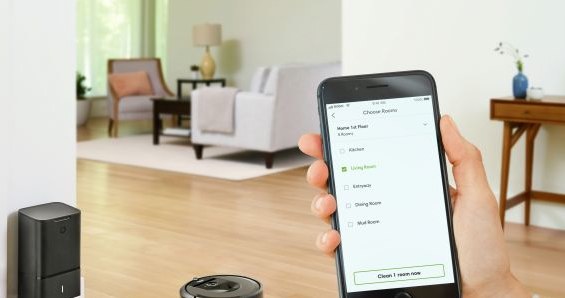 Nowa Roomba może być sterowana przy pomocy aplikacji lub głosem /materiały prasowe