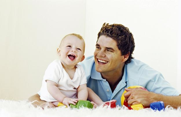 Nowa stawka VAT na ubranka niemowlęce i obuwie dzięciece będzie obowiązywać od 1 stycznia 2012 r.? /&copy; Bauer