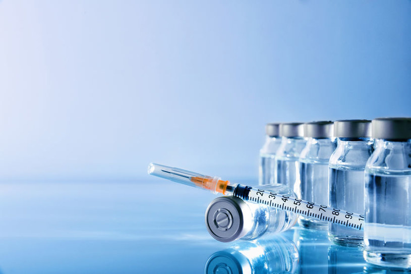 Nowa szczepionka przeciwko COVID-19 /123RF/PICSEL