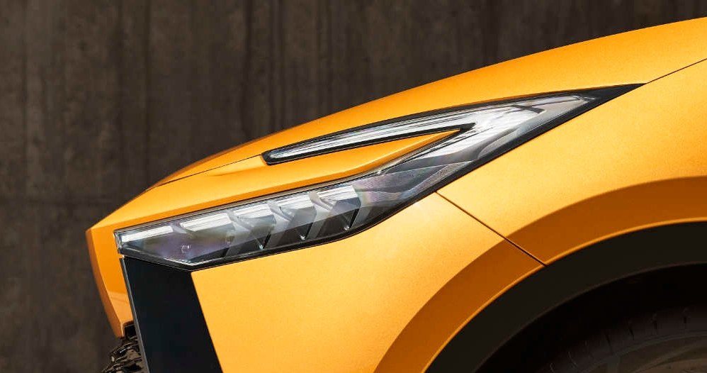 Nowa Toyota C-HR dostępna w wersji PHEV /materiały prasowe