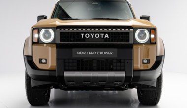 Nowa Toyota Land Cruiser hitem wśród Polaków. W godzinę kupili 462 terenówki
