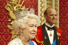 Nowa  woskowa figura królowej Elżbiety II
