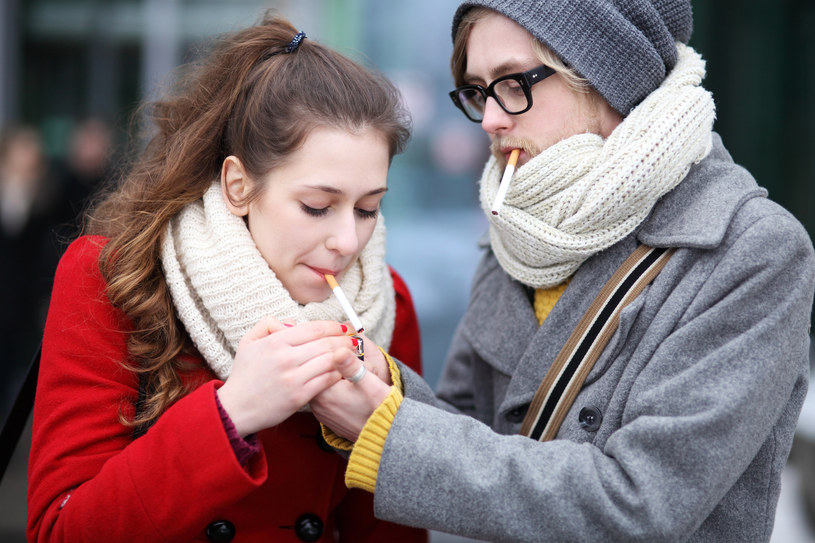 Nowa Zelandia ograniczy możliwość palenia papierosów /123RF/PICSEL