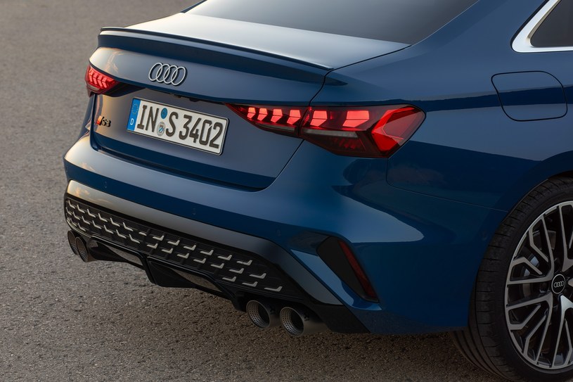 Nowe Audi S3 oficjalnie. Model otrzymał nowe światła LED i przeprojektowane zderzaki /Audi /materiały prasowe