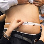 Nowe badania: Chudzi żyją krócej od otyłych!